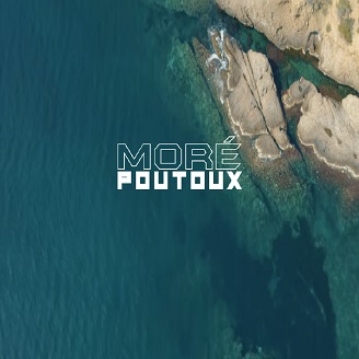 More - poutou